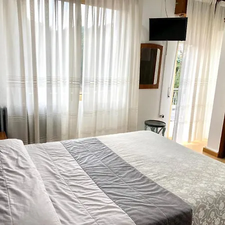 Garden Evencio Guest house Ribadavia