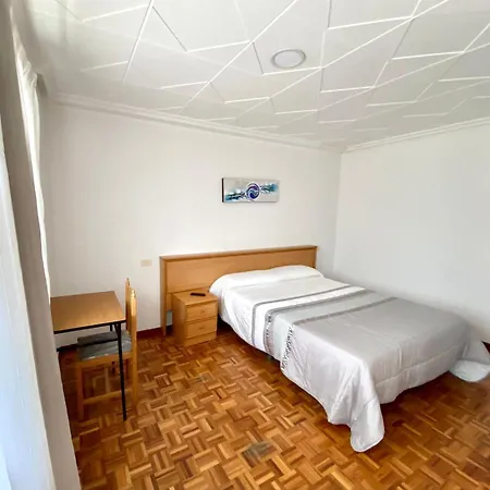 Garden Evencio Gæstehus Ribadavia