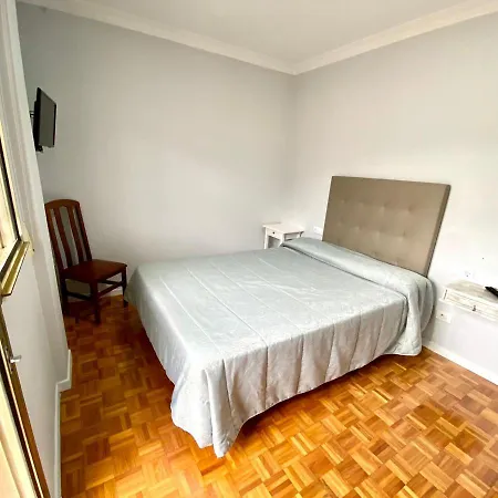 Garden Evencio Gæstehus Ribadavia