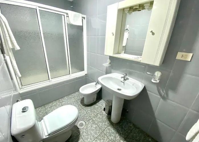 Garden Evencio بيت ضيافة *