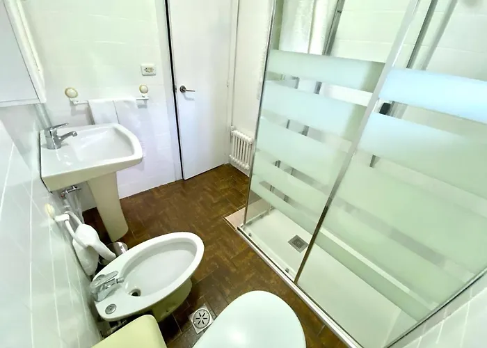 Garden Evencio بيت ضيافة *